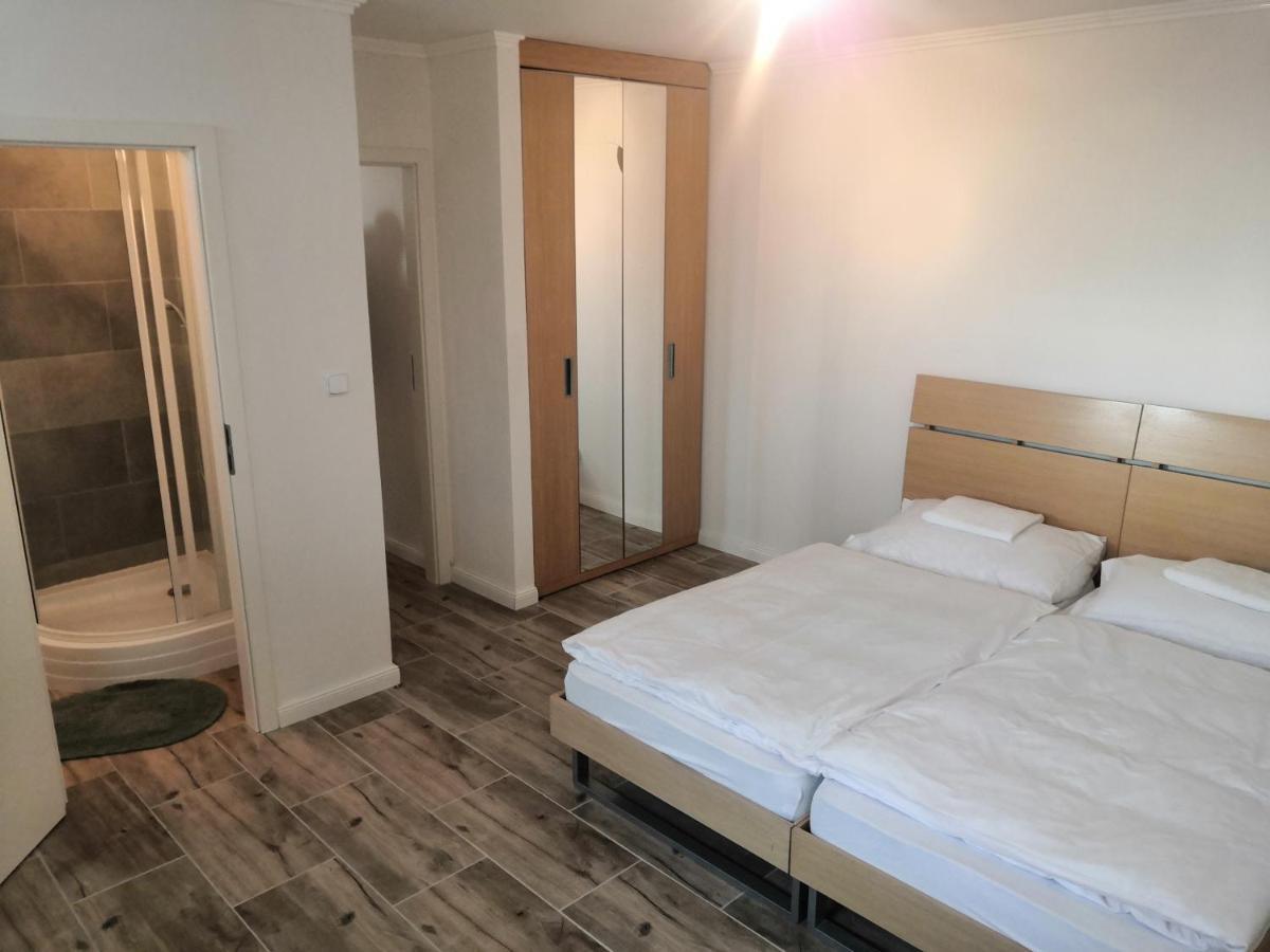 Vehlovice Apartments Mělník Eksteriør billede