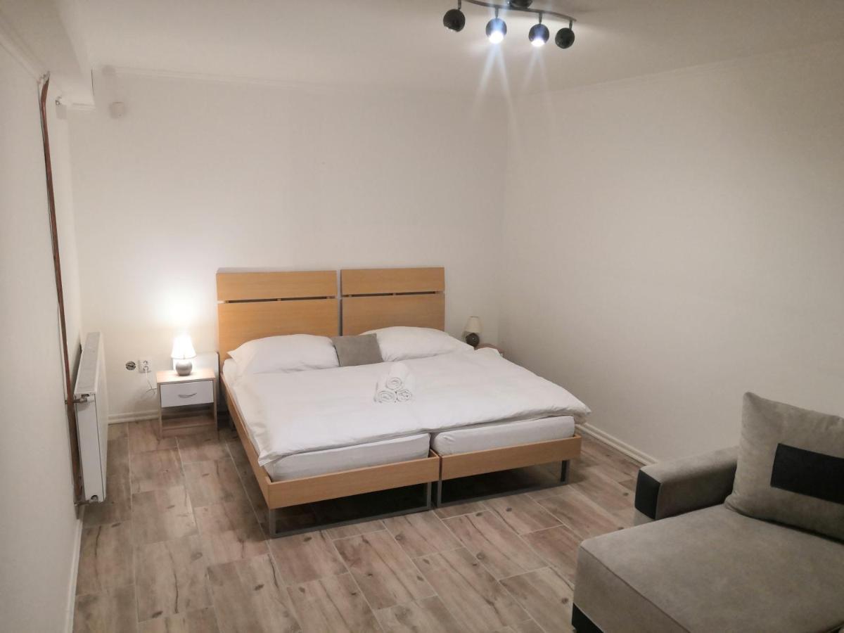 Vehlovice Apartments Mělník Eksteriør billede