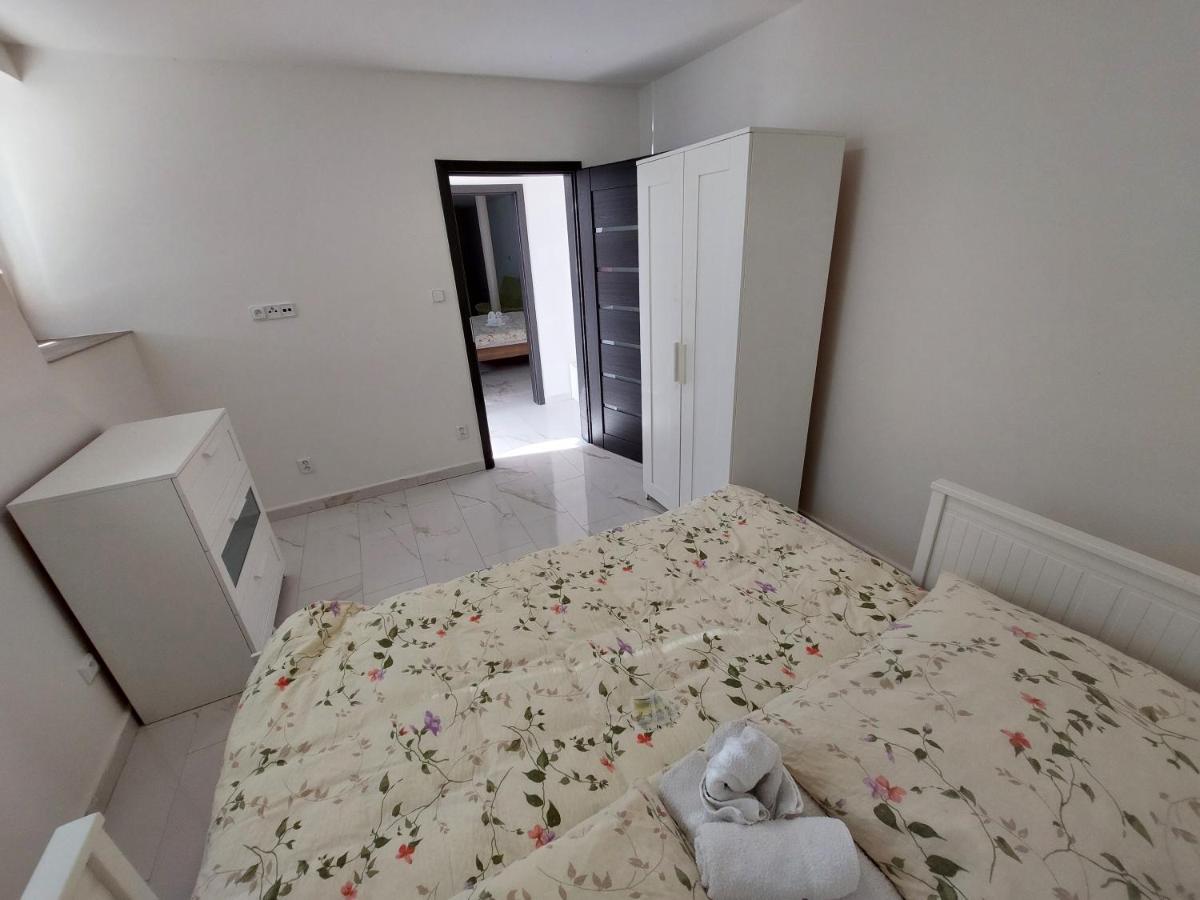 Vehlovice Apartments Mělník Eksteriør billede