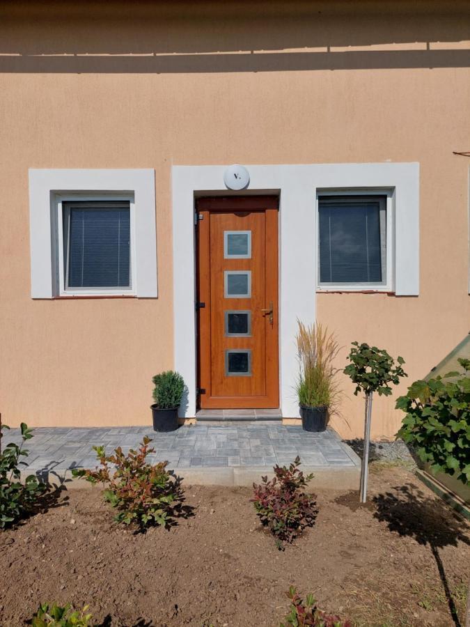 Vehlovice Apartments Mělník Eksteriør billede
